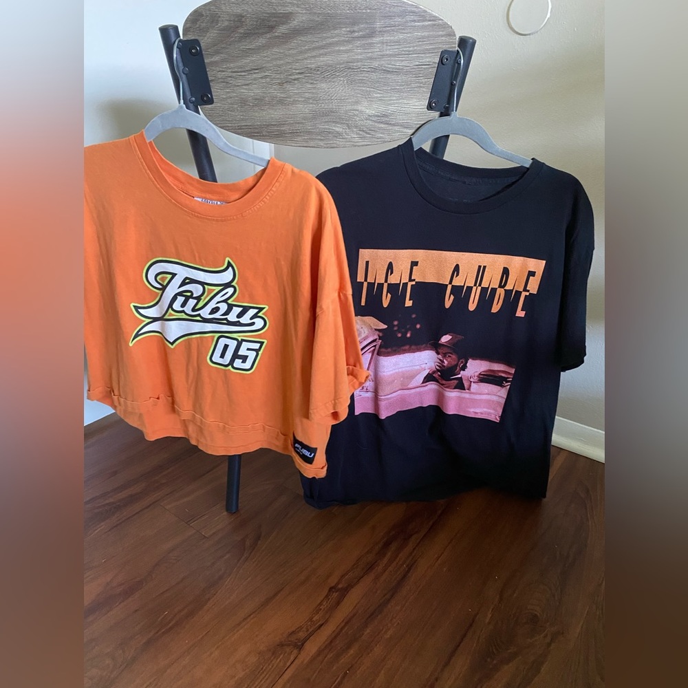 Graphic T’s